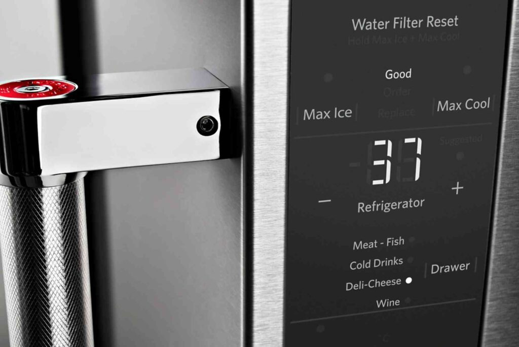 How to Adjust Refrigerator Temperature for Maximum Efficiency