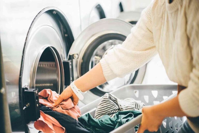 Reducing Water Usage with Efficient Washing Machine Practices in Dubai